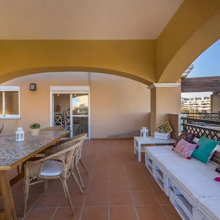 Apartamento Calma Beach Apartment *